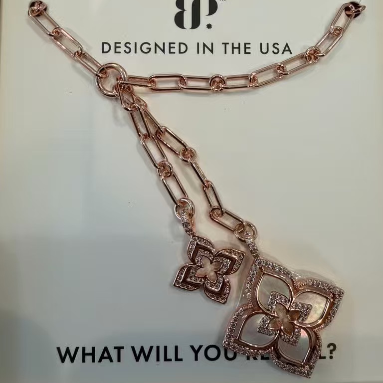 Rose Gold Floral Pendant Necklace 120$